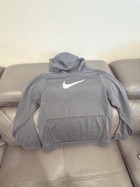 Nike Gray Therma-Fit Pullover Hoodie with White Swoosh
